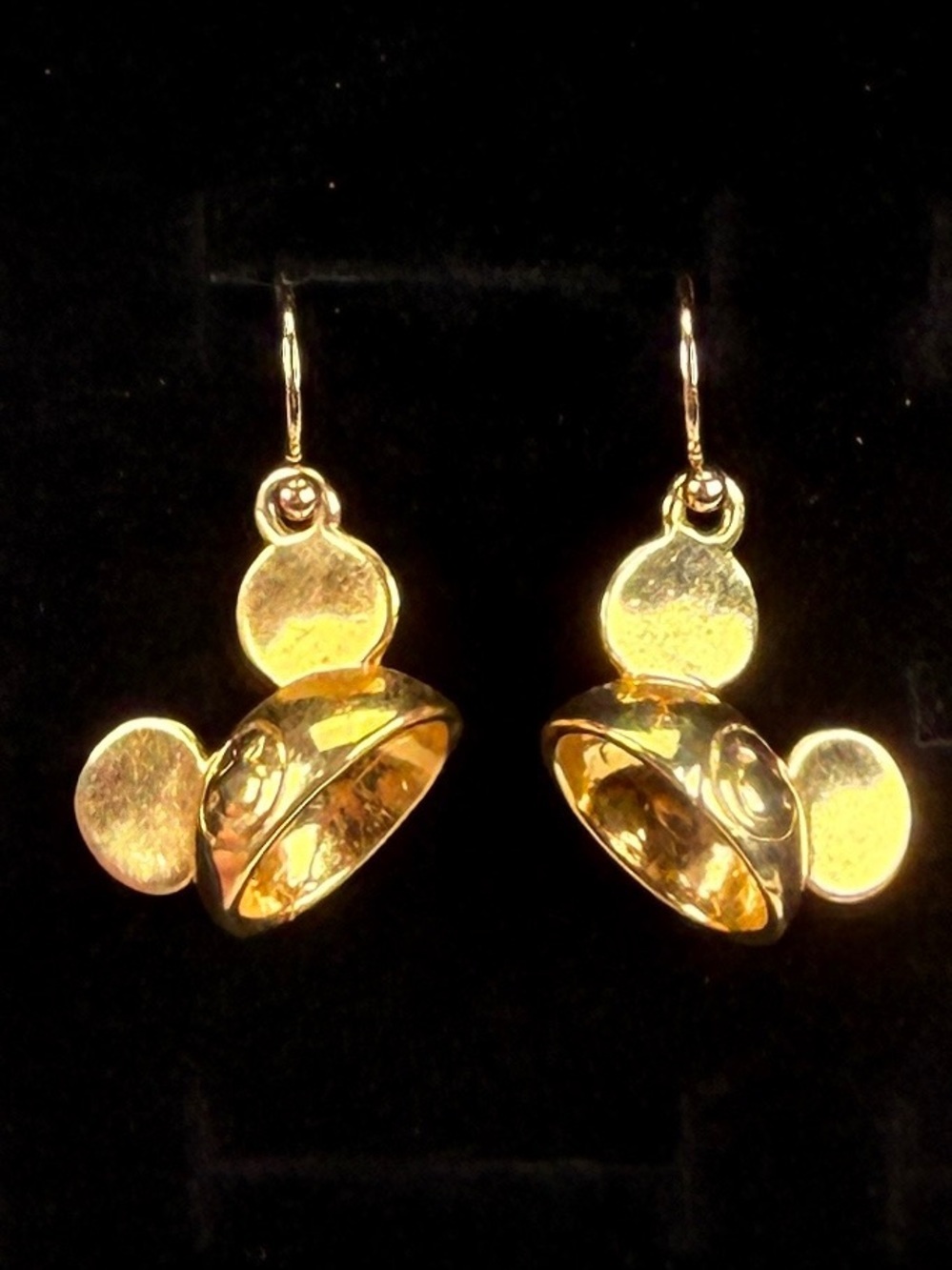 Disney goldtone Mickey Mouse hat pierced earrings
